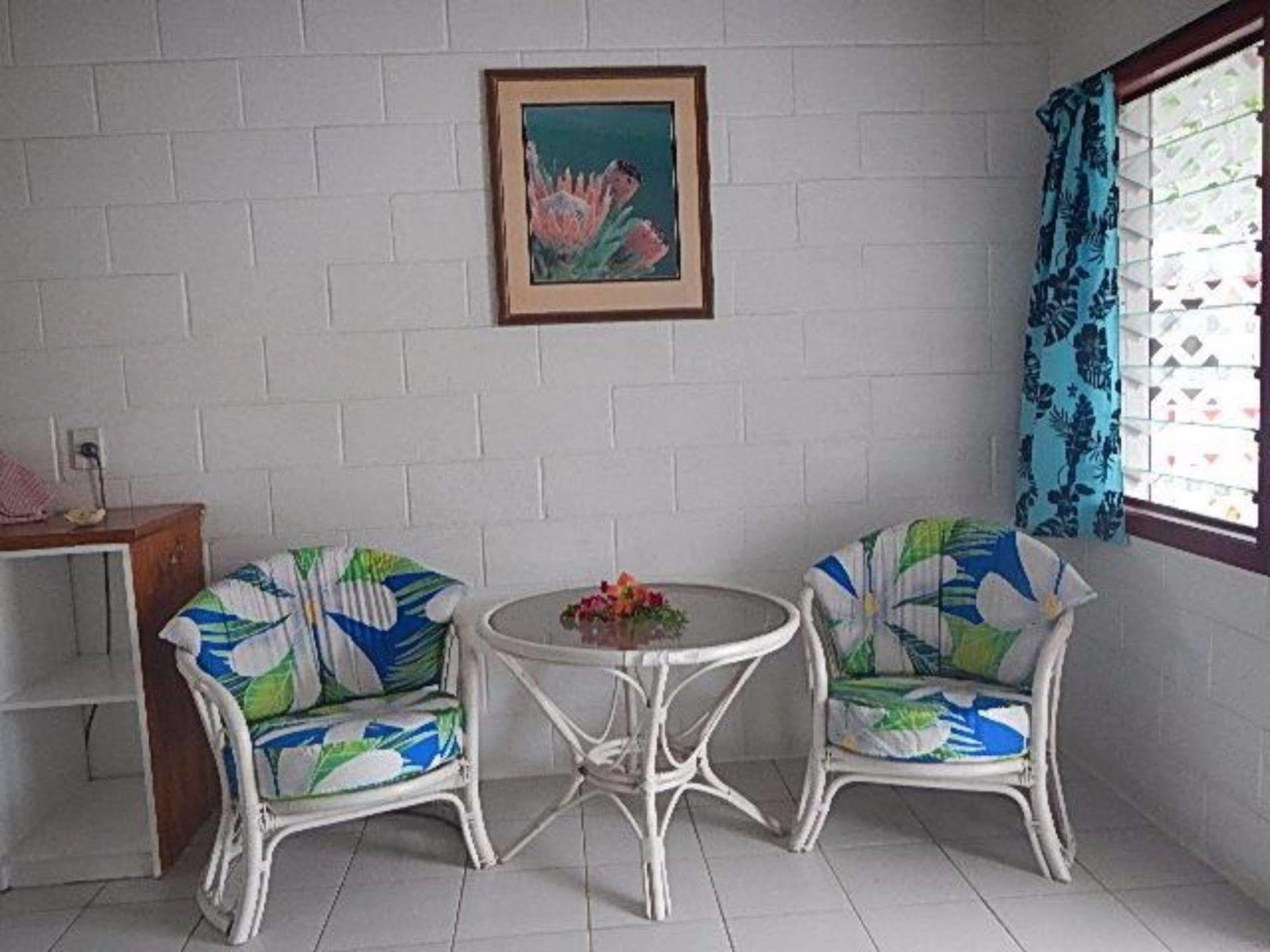 Reef Motel - Aitutaki Arutanga Bagian luar foto