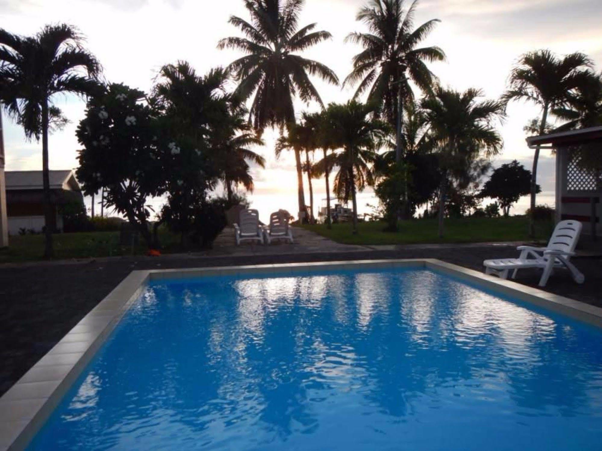 Reef Motel - Aitutaki Arutanga Bagian luar foto